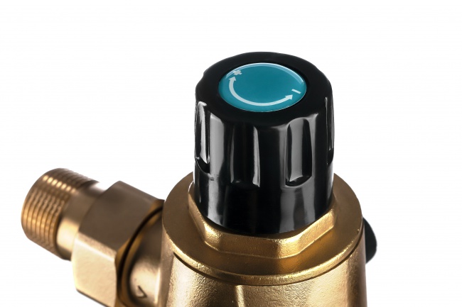 Фильтр Гейзер-Бастион 7508075233