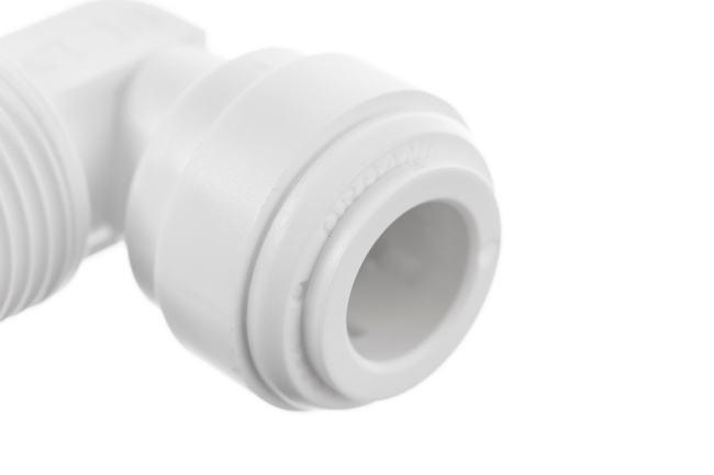 Фитинг угловой 3/8-3/8 трубка-резьба ME0606