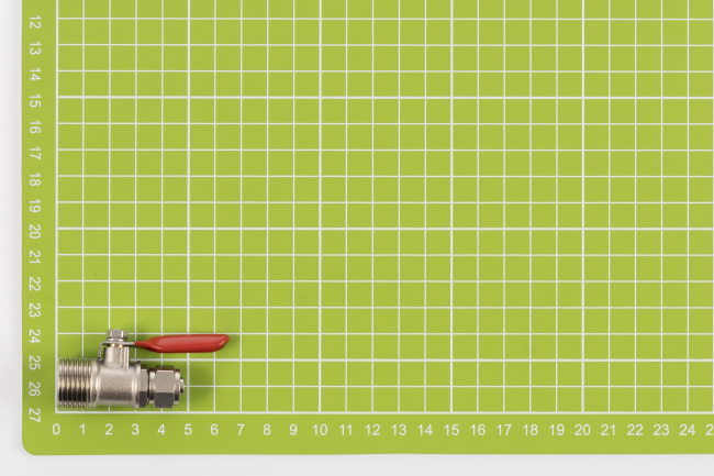 Вентиль 1/2" х 3/8" для подключения фильтров