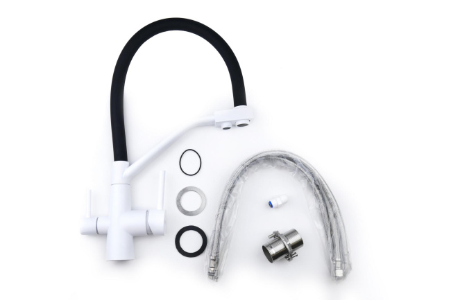 Смеситель с отдельным краном питьевой воды Гейзер Ниагара, белый