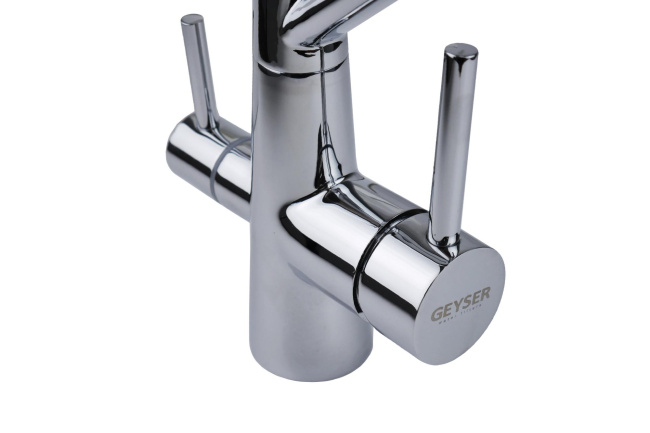 Смеситель с отдельным краном питьевой воды Гейзер Ниагара, хромированный