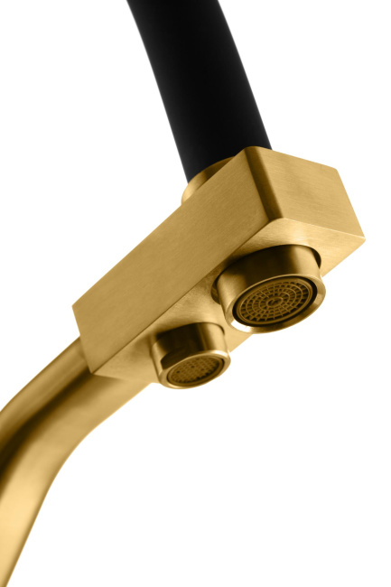 Смеситель с отдельным краном питьевой воды Гейзер Ниагара, желтый