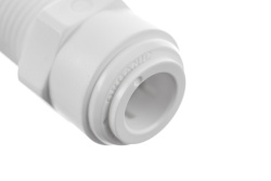 Фитинг прямой 3/8-3/8 трубка-резьба MC0606