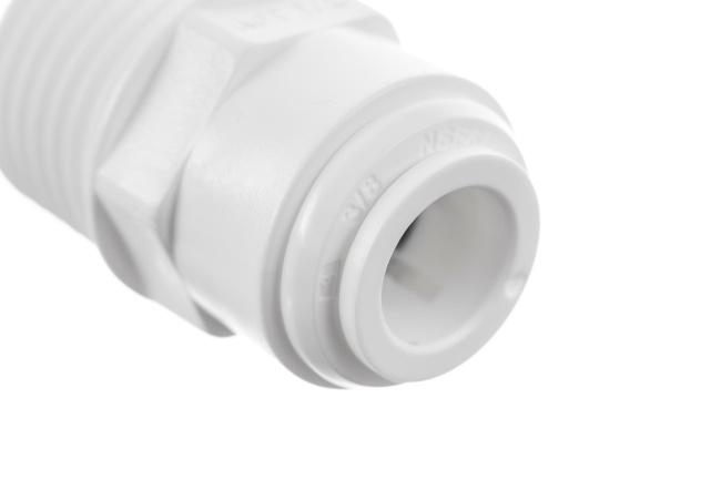 Фитинг прямой 3/8-1/2 трубка-резьба MC0607