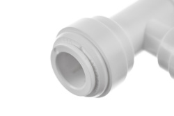 Тройник 3/8-1/4-3/8 трубка-трубка-трубка UT0406