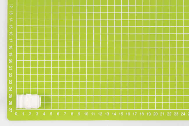 Фитинг прямой 3/8-1/2 трубка-резьба MC0607