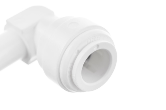 Фитинг угловой 3/8-3/8 трубка-стержень SE0606